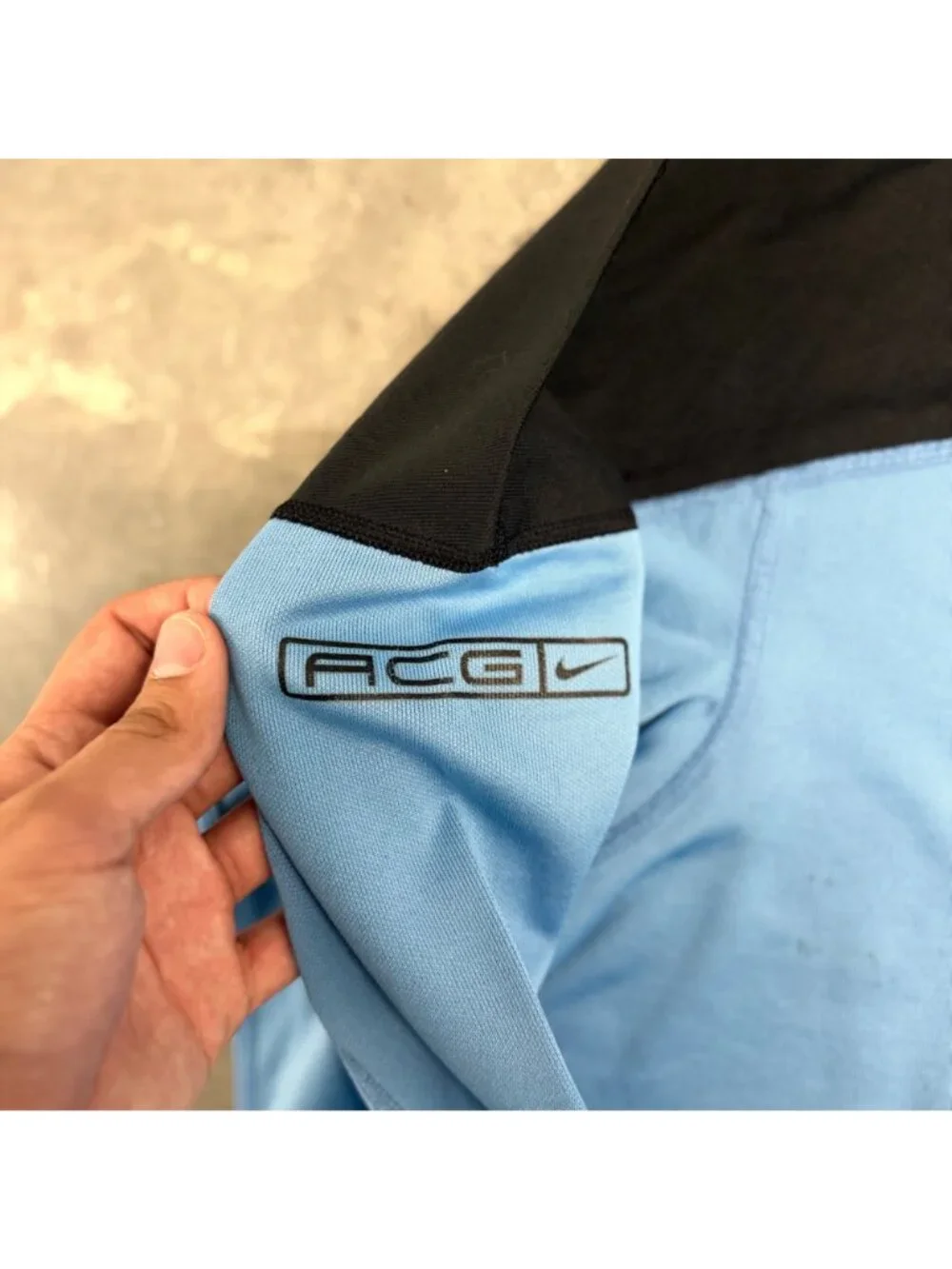 Vintage Nike ACG Mens Long Sleeve Base Layer Shirt Blue & Black XL USA-Made